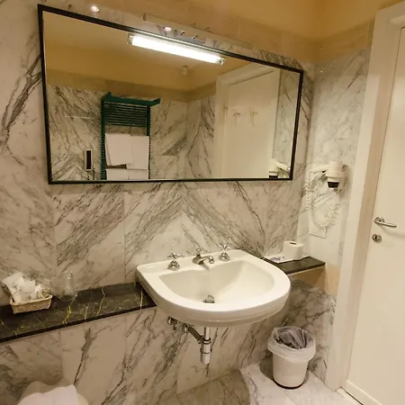 Grand Tamerici & Principe 4* מונטה קטיני טרמה